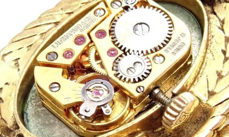 cropped-watch-1.jpg