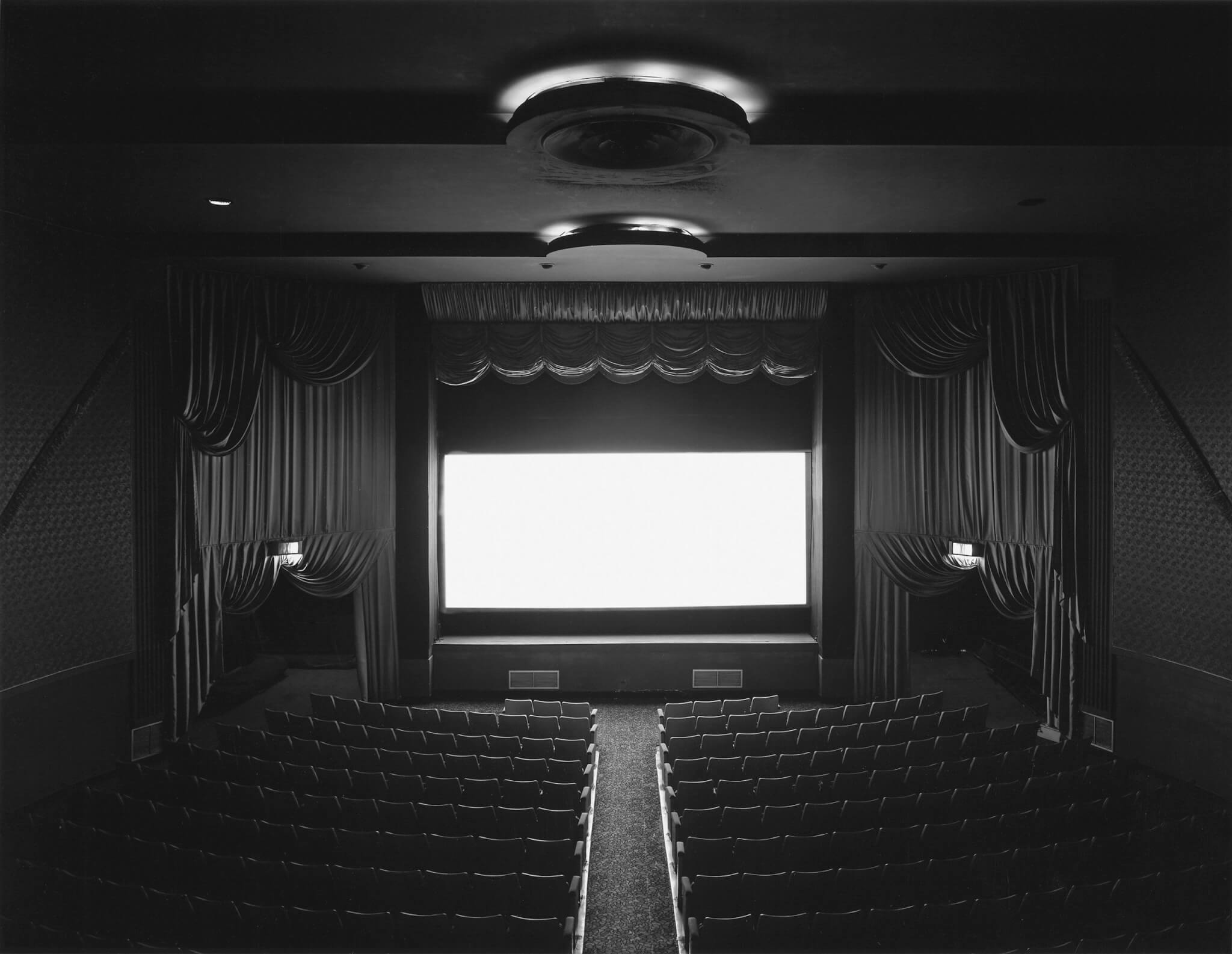 Hiroshi Sugimoto Theaters Trylon New York 1976